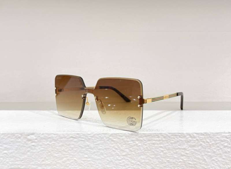 Picture of Gucci Sunglasses _SKUfw57233783fw
